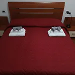 Apartamento Nicole Country *