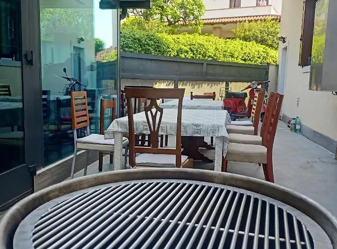 Nicole Country Apartman *